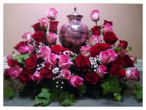 Rose Urn Tribute by Rosamungthorns Springfield MO 417-720-4004