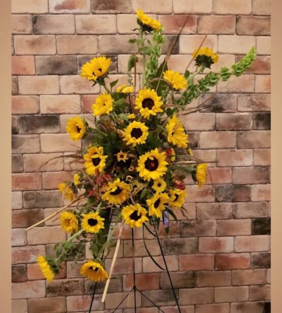 Rays of Sunlight Standing Easel